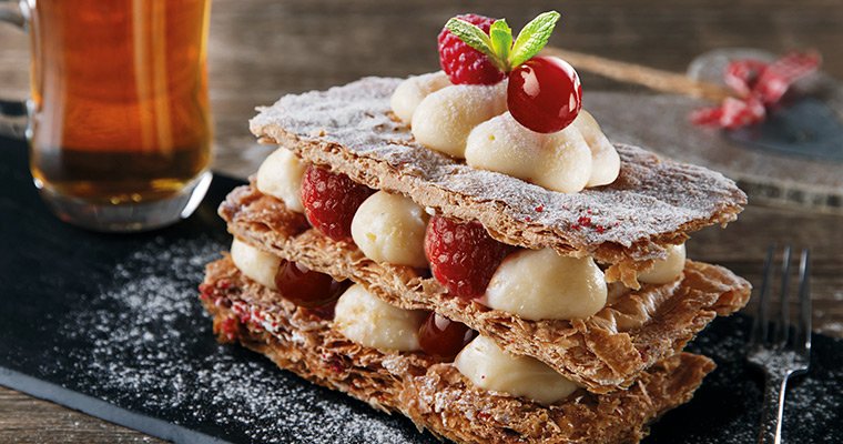 Millefeuilles croquant aux framboises et Griottines®