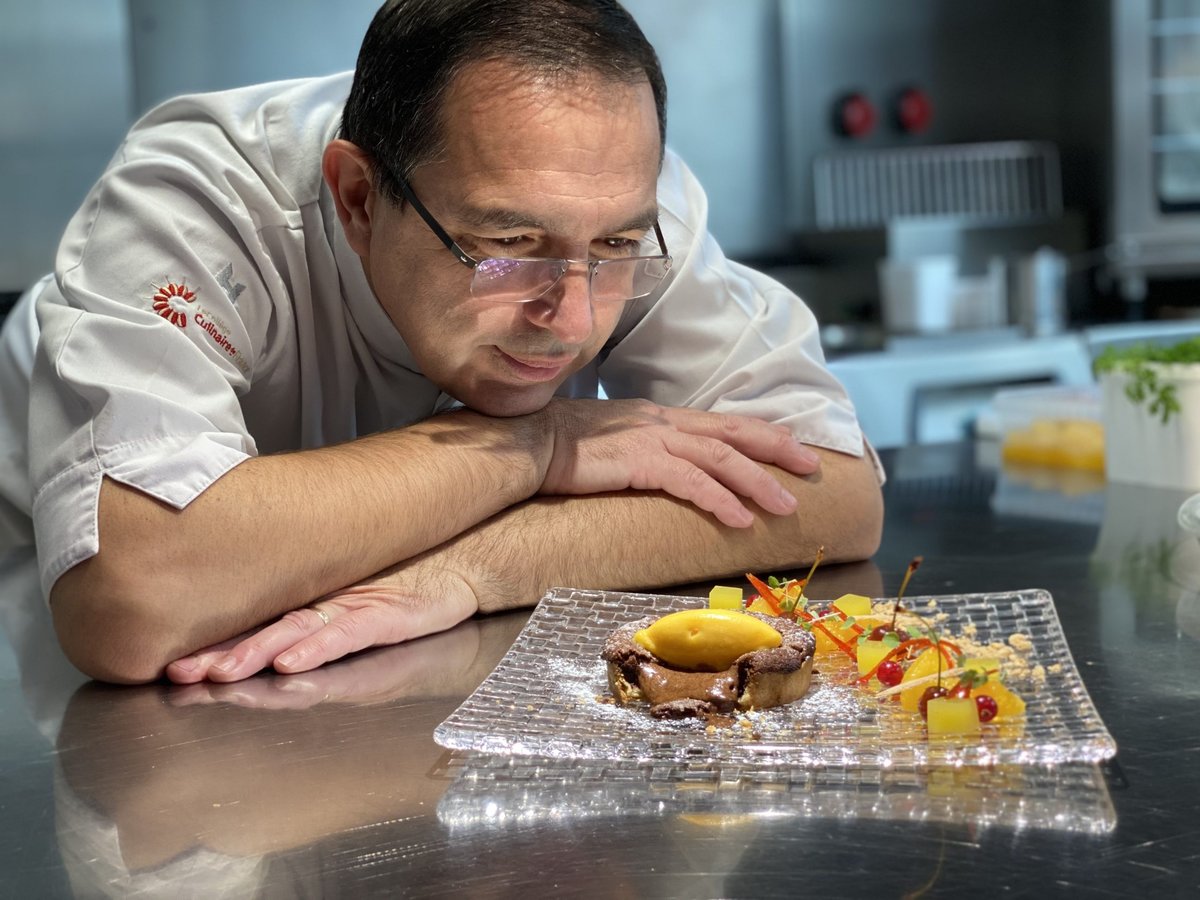 Tarte chaude chocolat et orange confite, oranges en folie et sa gelée « Dom Pacello »